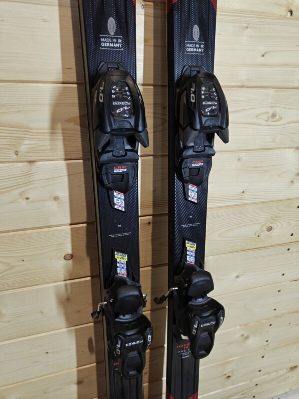 LYŽE VOLKL RACETIGER JR RED 160CM --MODEL 2025--